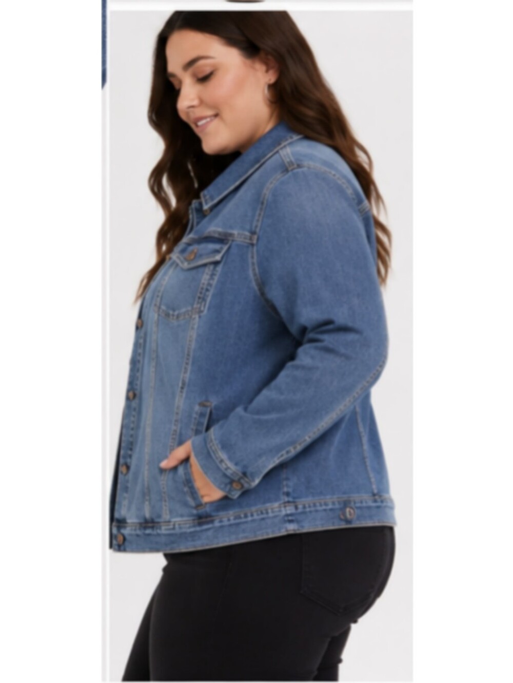 Torrid Denim Jacket in Medium Blue Wash Size 4 (26) NWT